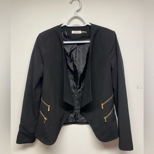 Calvin Klein Black Jacket - Size Medium - Stylish Outerwear for Sale